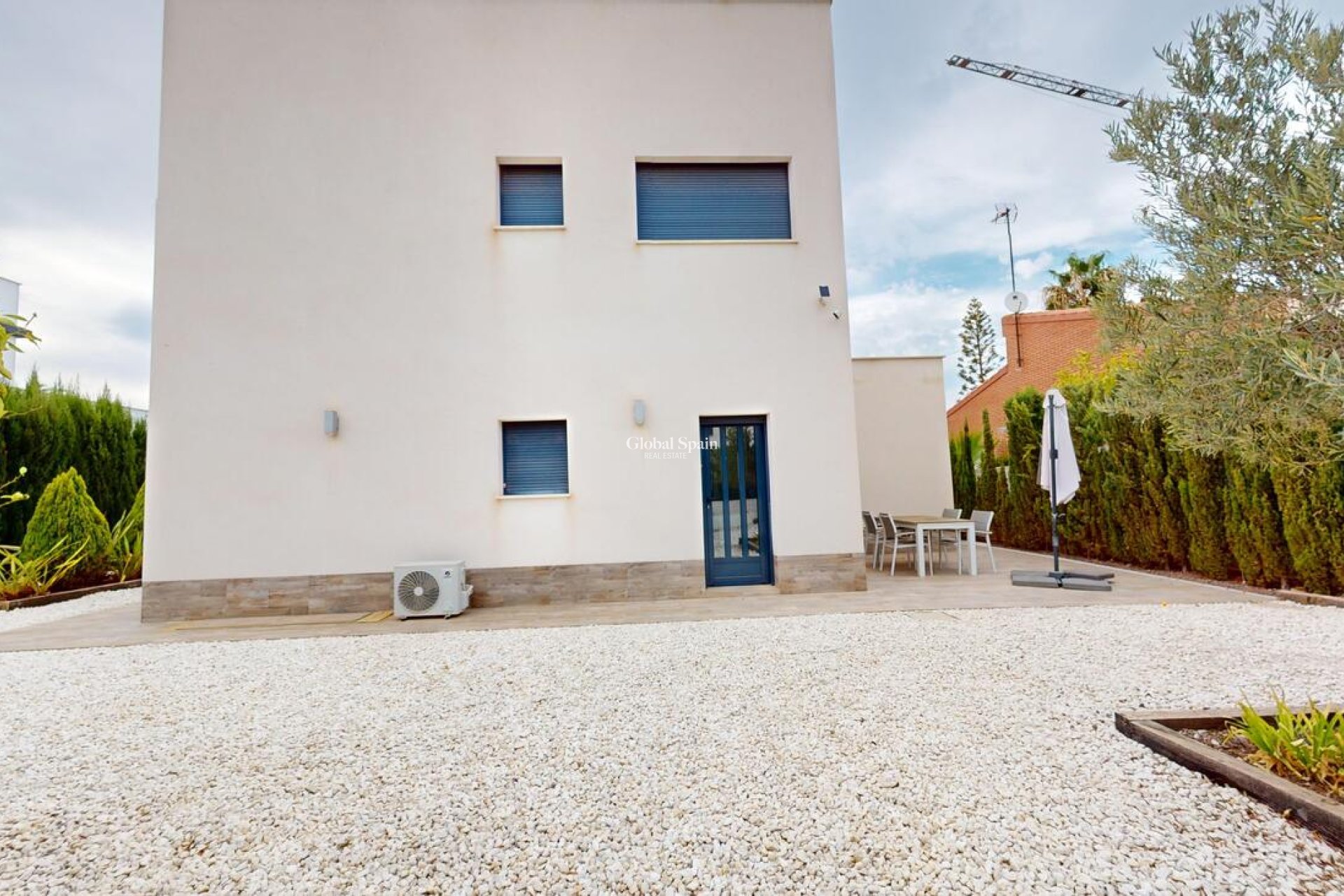 Resale - VILLA -
PLAYA HONDA - Costa Calida