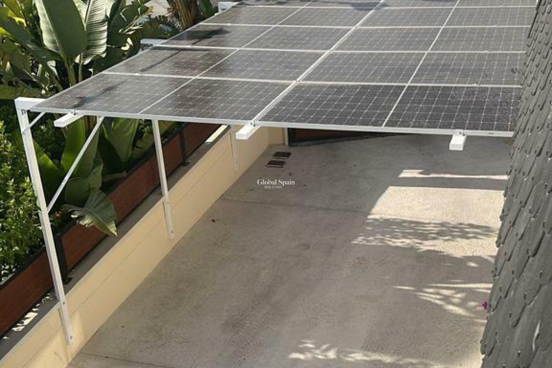 Resale - VILLA -
POLOP - Costa Blanca