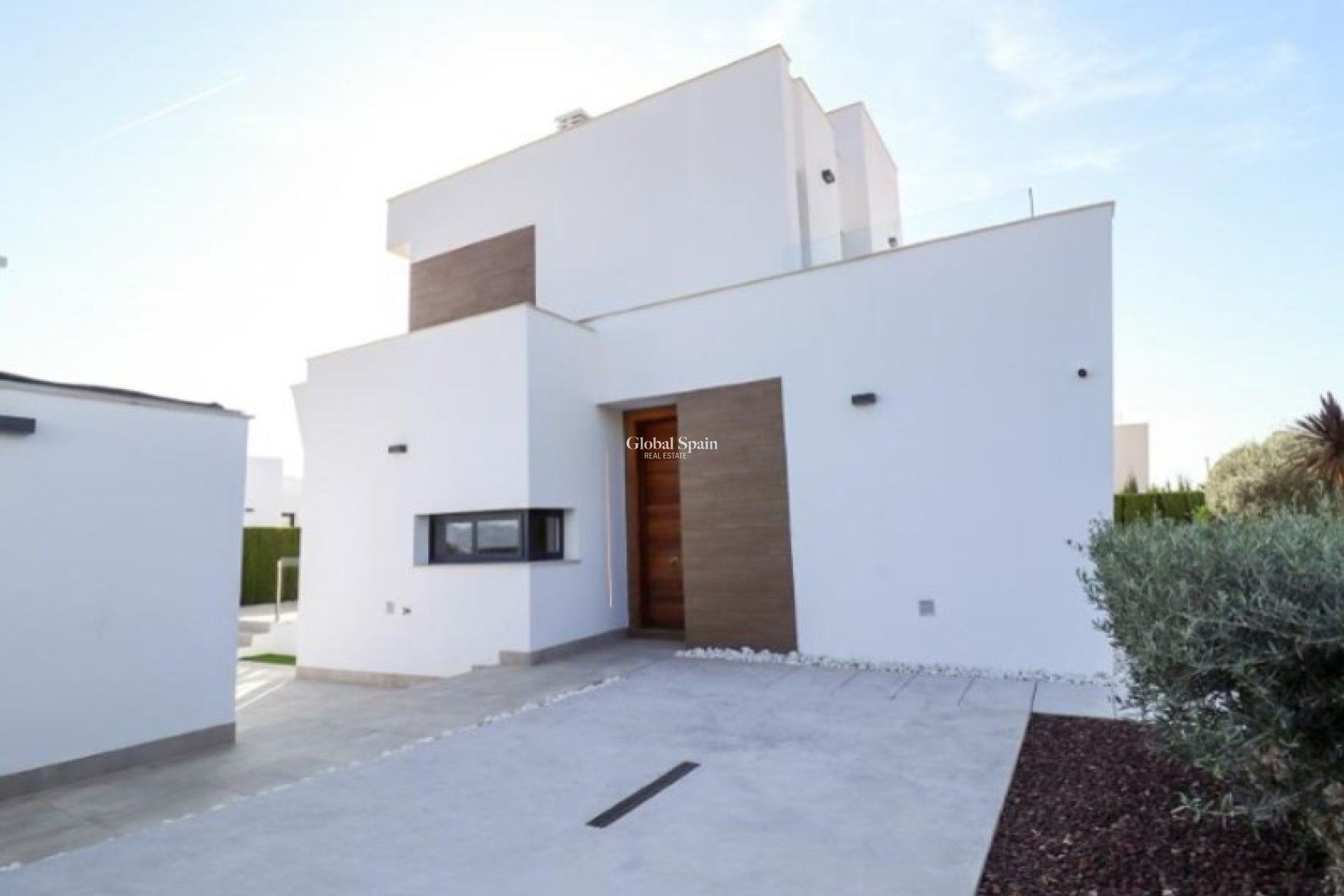 Resale - VILLA -
POLOP - Costa Blanca
