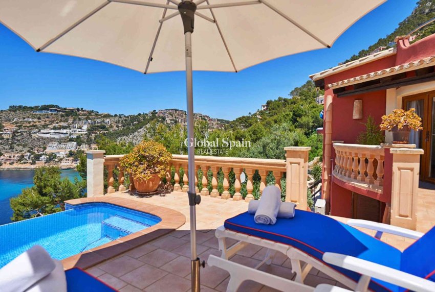 Resale - Villa -
Port d'Andratx - Andratx