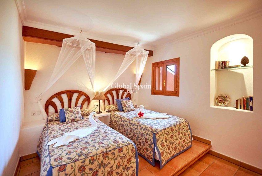 Resale - Villa -
Port d'Andratx - Andratx