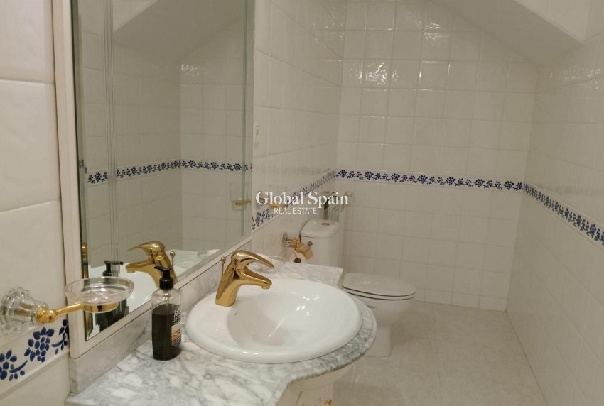 Resale - VILLA -
PUERTO DE MAZARRÓN - Bolnuevo