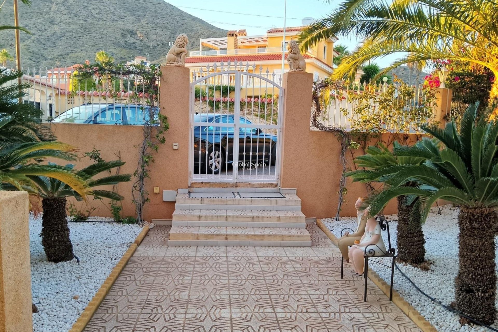 Resale - VILLA -
PUERTO DE MAZARRÓN - Bolnuevo