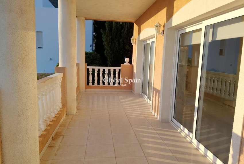 Resale - VILLA -
PUERTO DE MAZARRÓN - Bolnuevo
