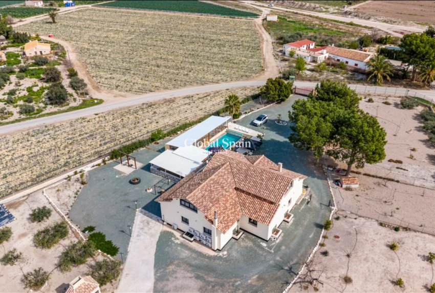 Resale - VILLA -
PUERTO LUMBRERAS - Esparragal de Puerto Lumbreras