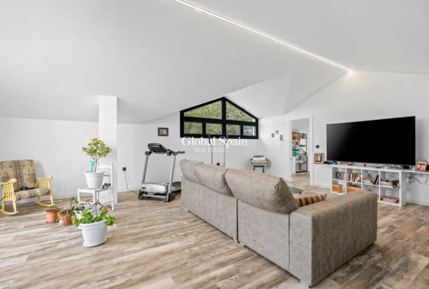 Resale - VILLA -
PUERTO LUMBRERAS - Esparragal de Puerto Lumbreras