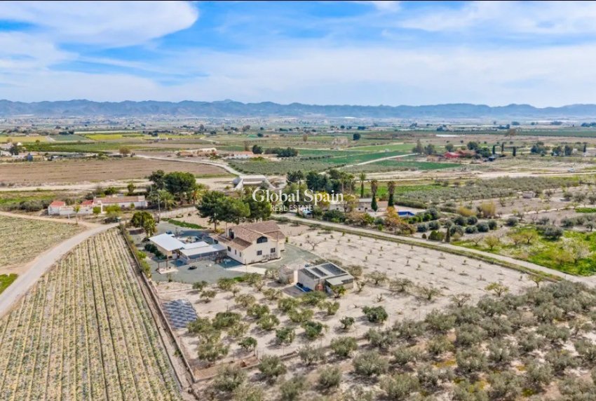 Resale - VILLA -
PUERTO LUMBRERAS - Esparragal de Puerto Lumbreras