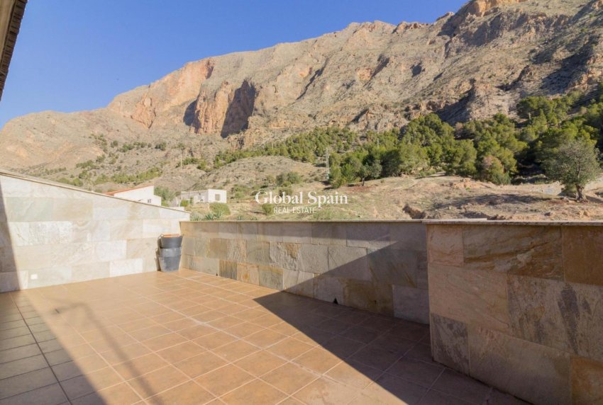 Resale - VILLA -
REDOVÁN - Comunidad Valenciana