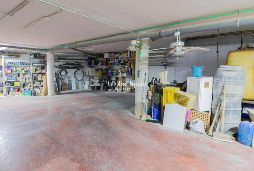 Resale - VILLA -
REDOVÁN - Comunidad Valenciana