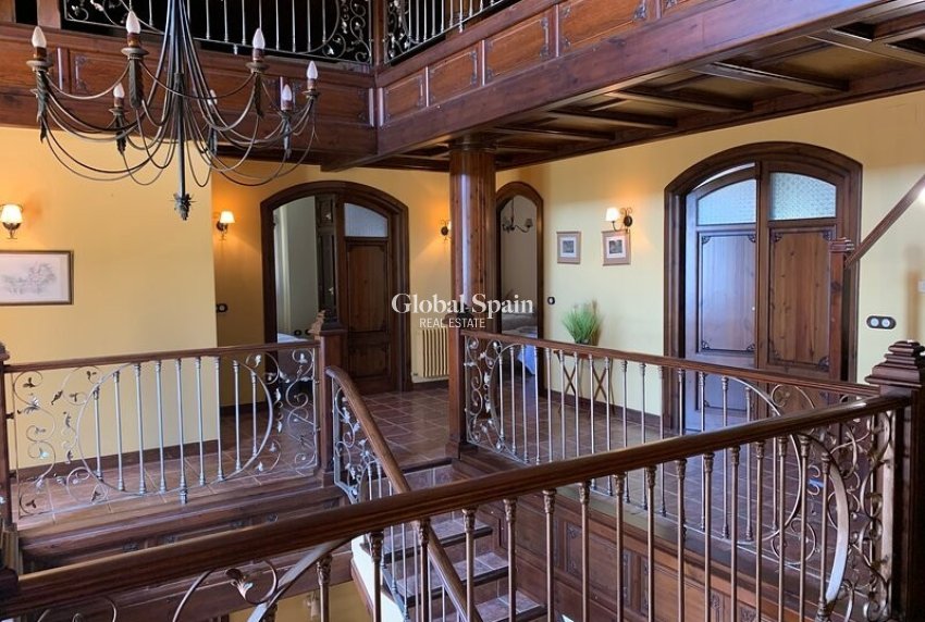 Resale - VILLA -
ROJALES - Ciudad Quesada