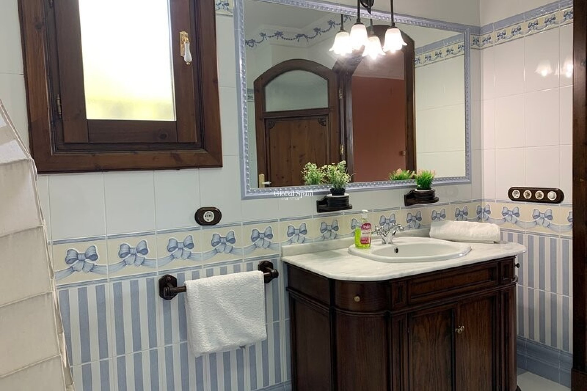 Resale - VILLA -
ROJALES - Ciudad Quesada