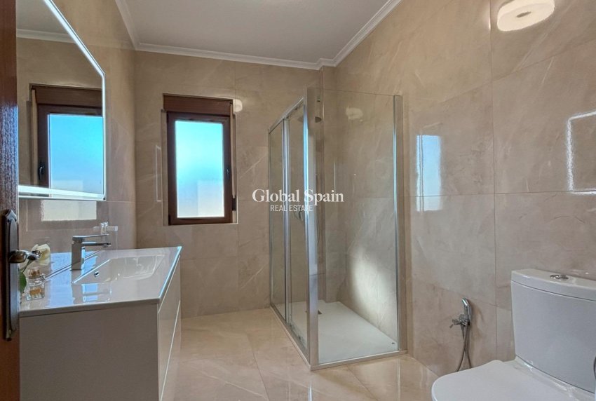 Resale - VILLA -
ROJALES - Ciudad Quesada