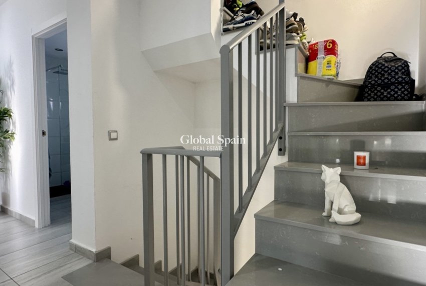 Resale - VILLA -
ROJALES - Ciudad Quesada