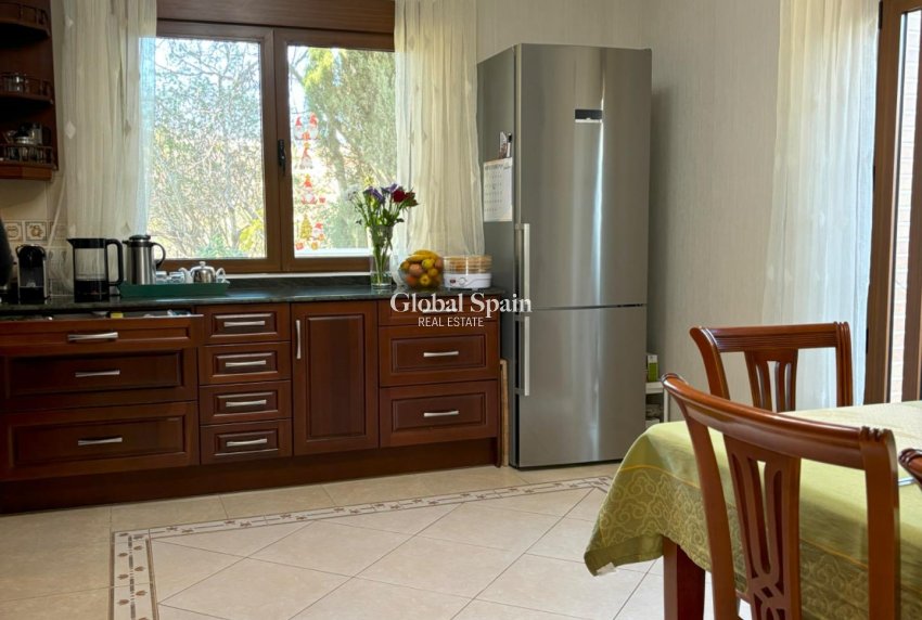 Resale - VILLA -
ROJALES - Ciudad Quesada