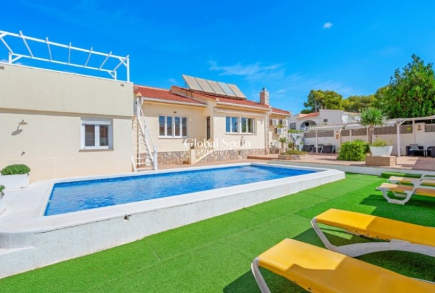 Resale - VILLA -
ROJALES - Ciudad Quesada