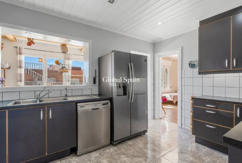 Resale - VILLA -
ROJALES - Ciudad Quesada