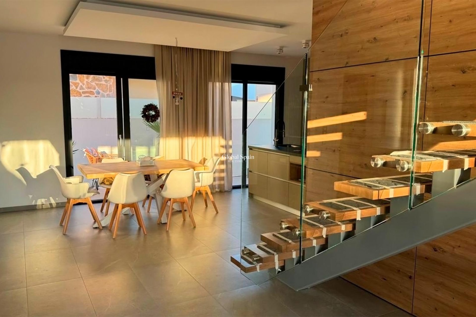 Resale - VILLA -
ROJALES - Ciudad Quesada
