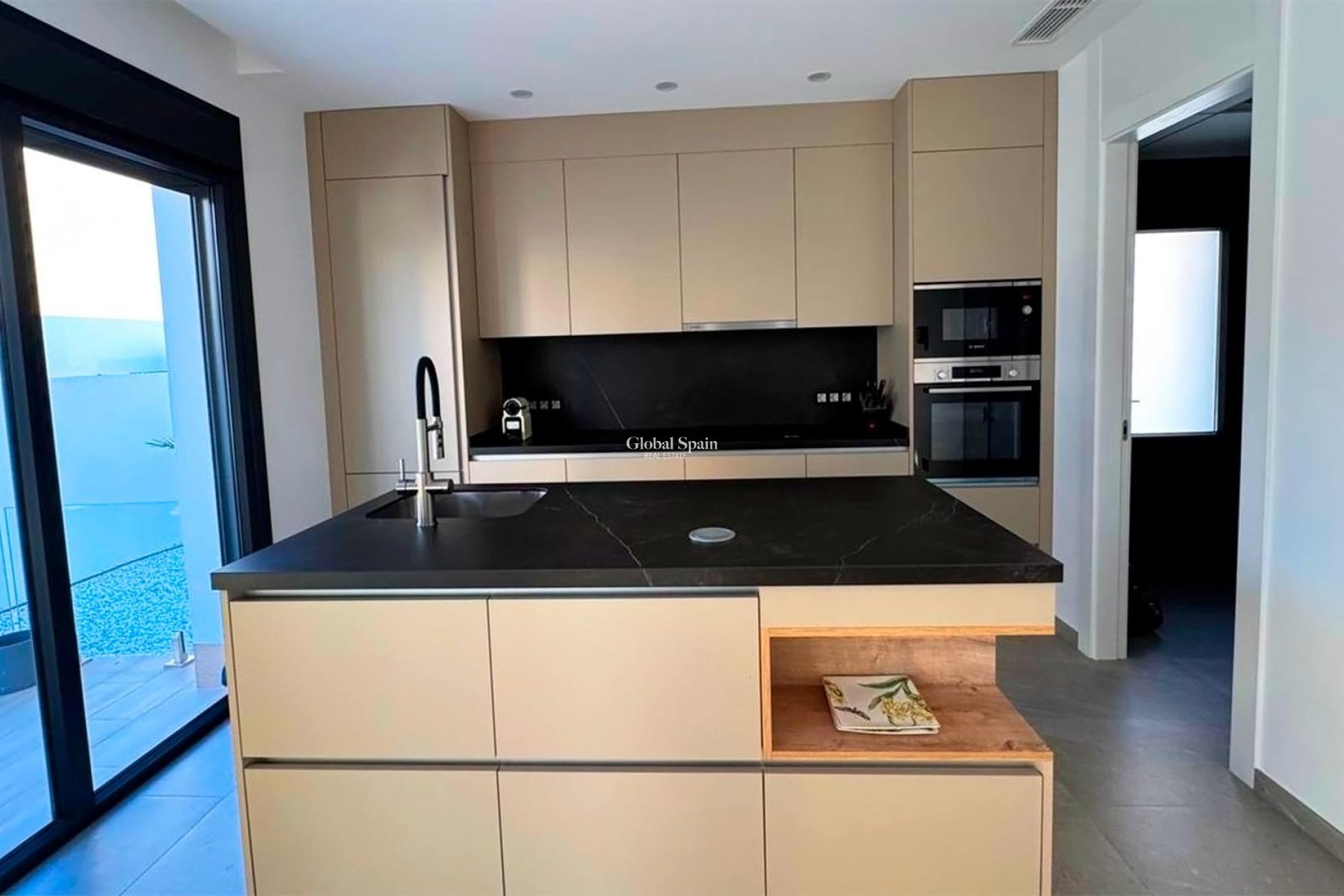 Resale - VILLA -
ROJALES - Ciudad Quesada