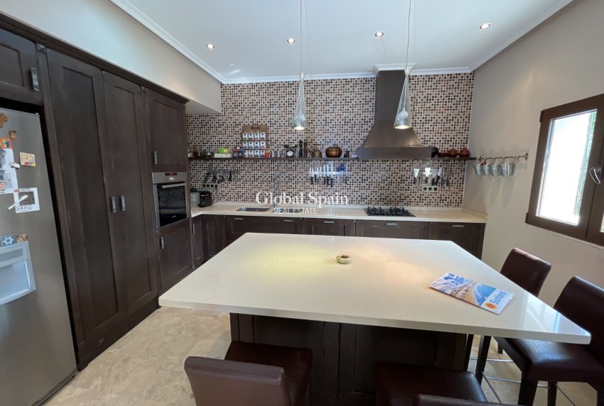 Resale - Villa -
ROJALES - Ciudad Quesada