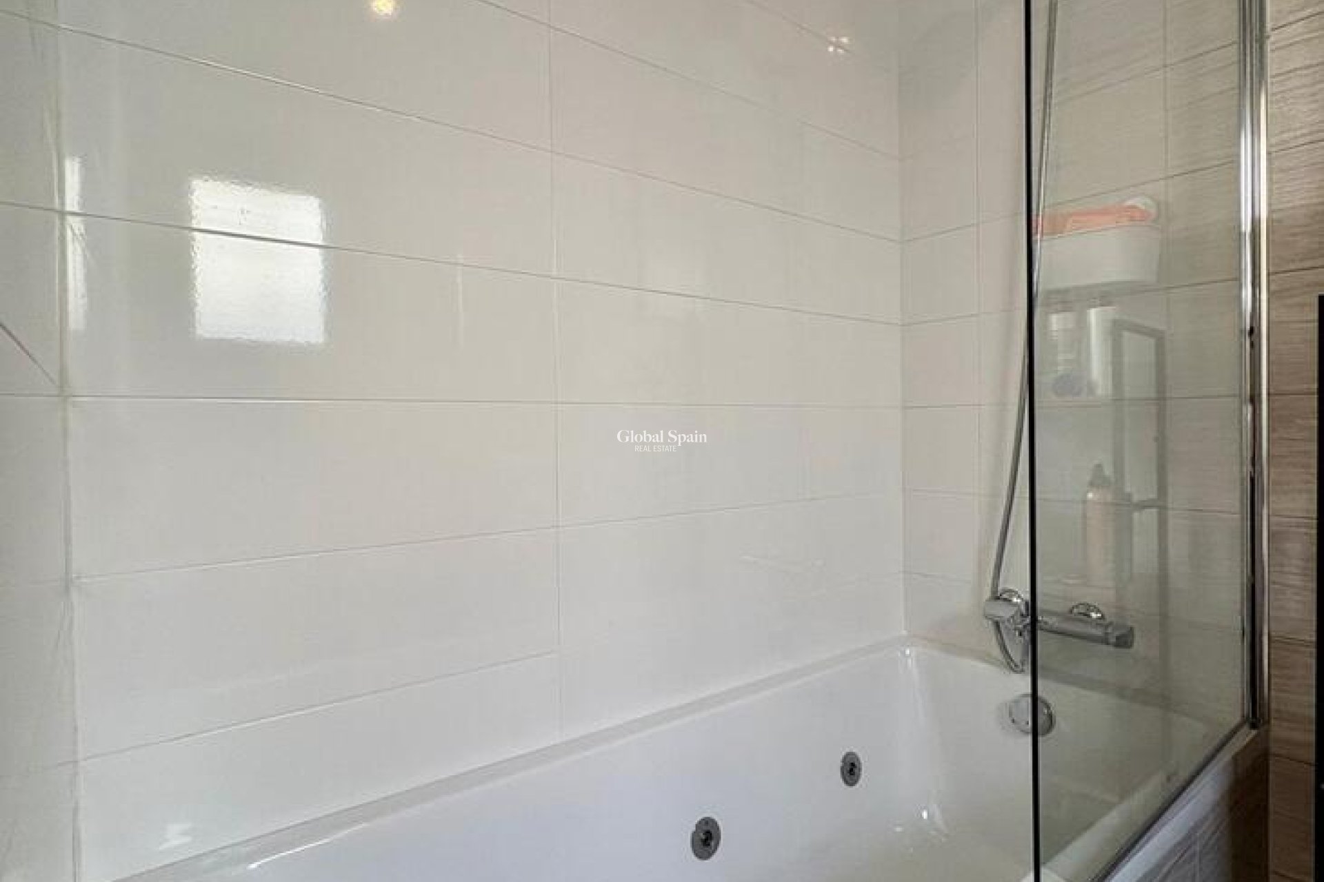 Resale - VILLA -
ROJALES - Costa Blanca