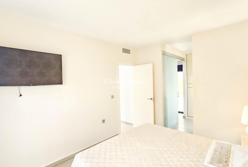 Resale - VILLA -
ROJALES - Cuidad Quesada