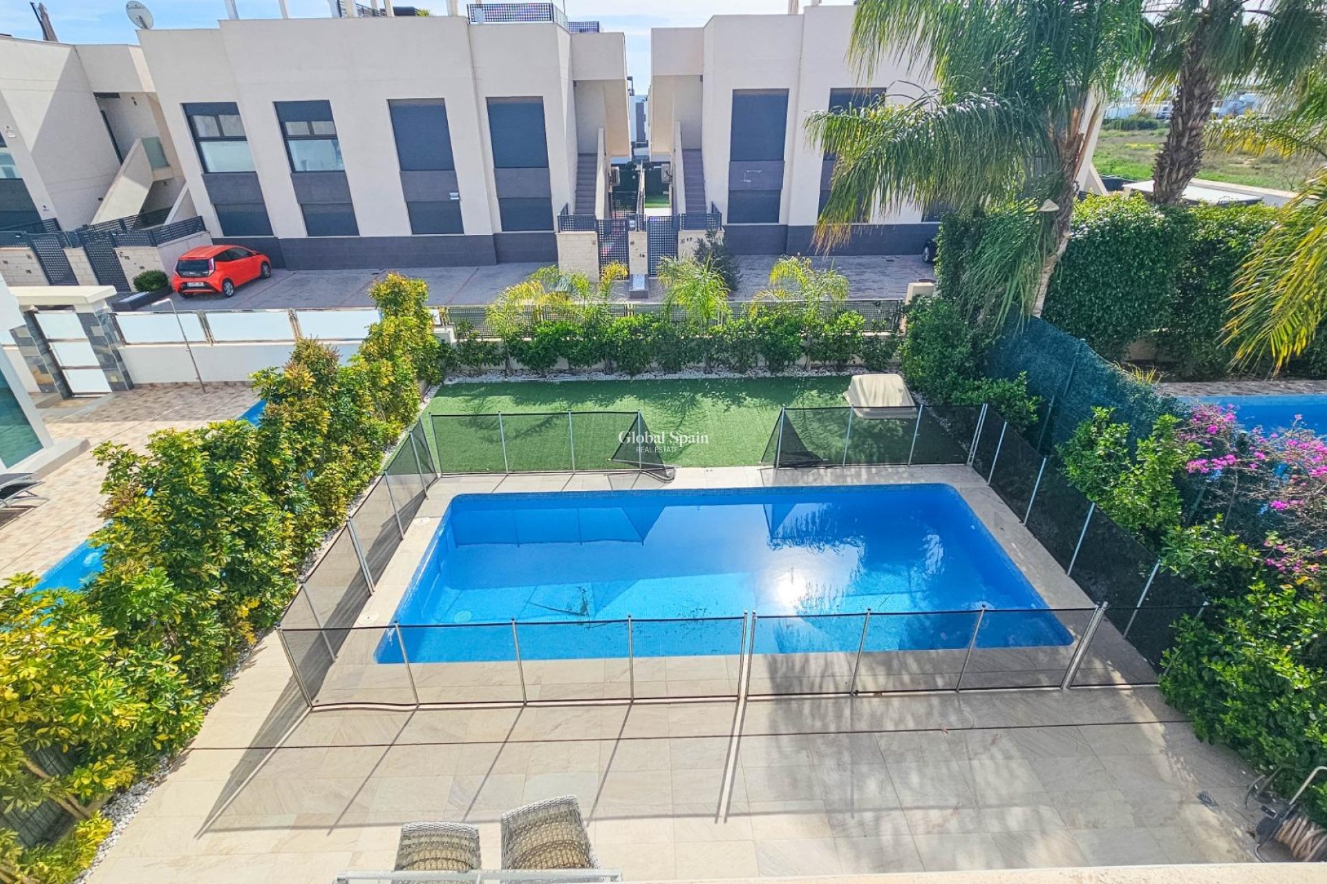 Resale - VILLA -
ROJALES - Cuidad Quesada