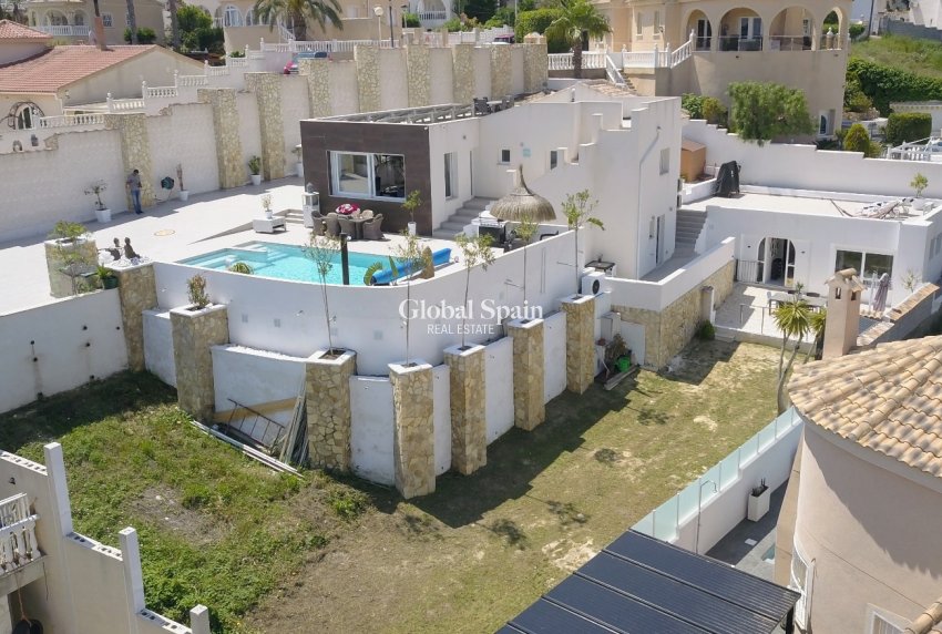 Resale - Villa -
ROJALES - Cuidad Quesada