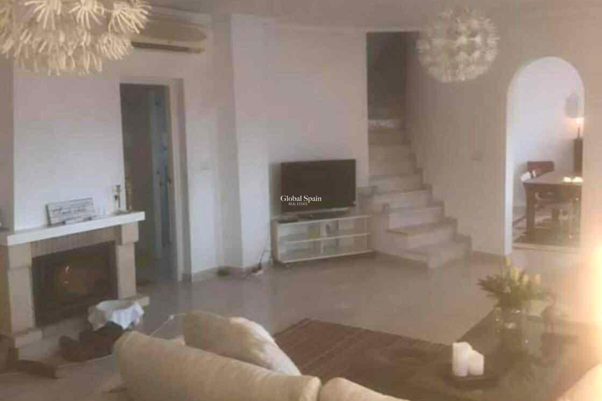 Resale - VILLA -
ROJALES - La Marquesa Golf