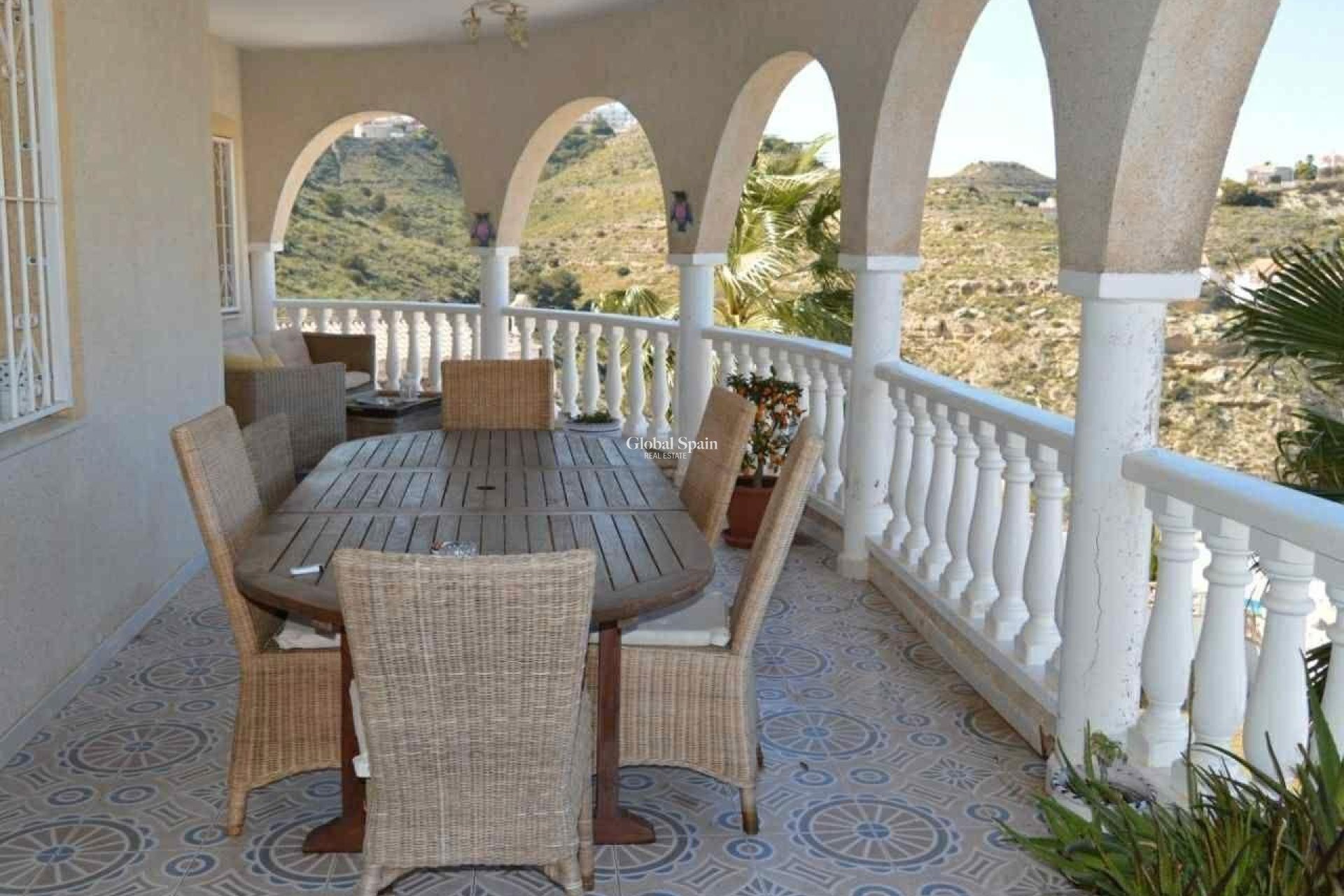 Resale - VILLA -
ROJALES - La Marquesa Golf