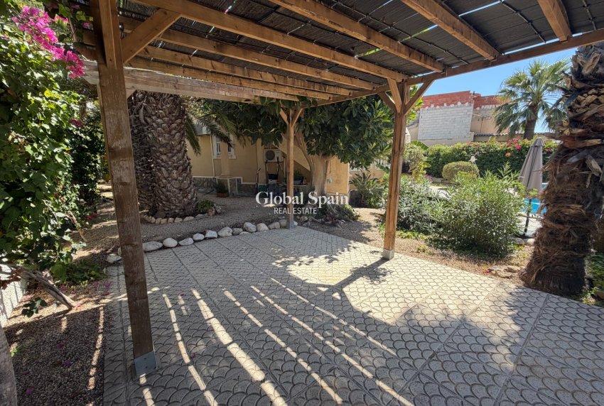 Resale - VILLA -
ROJALES - Lo Pepín
