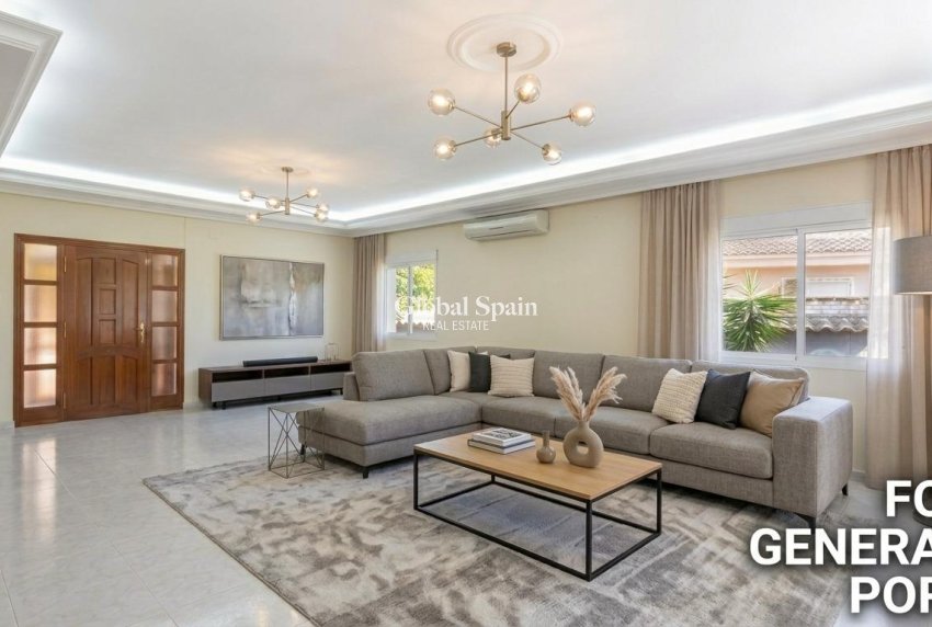 Resale - VILLA -
ROJALES - Pueblo Bravo