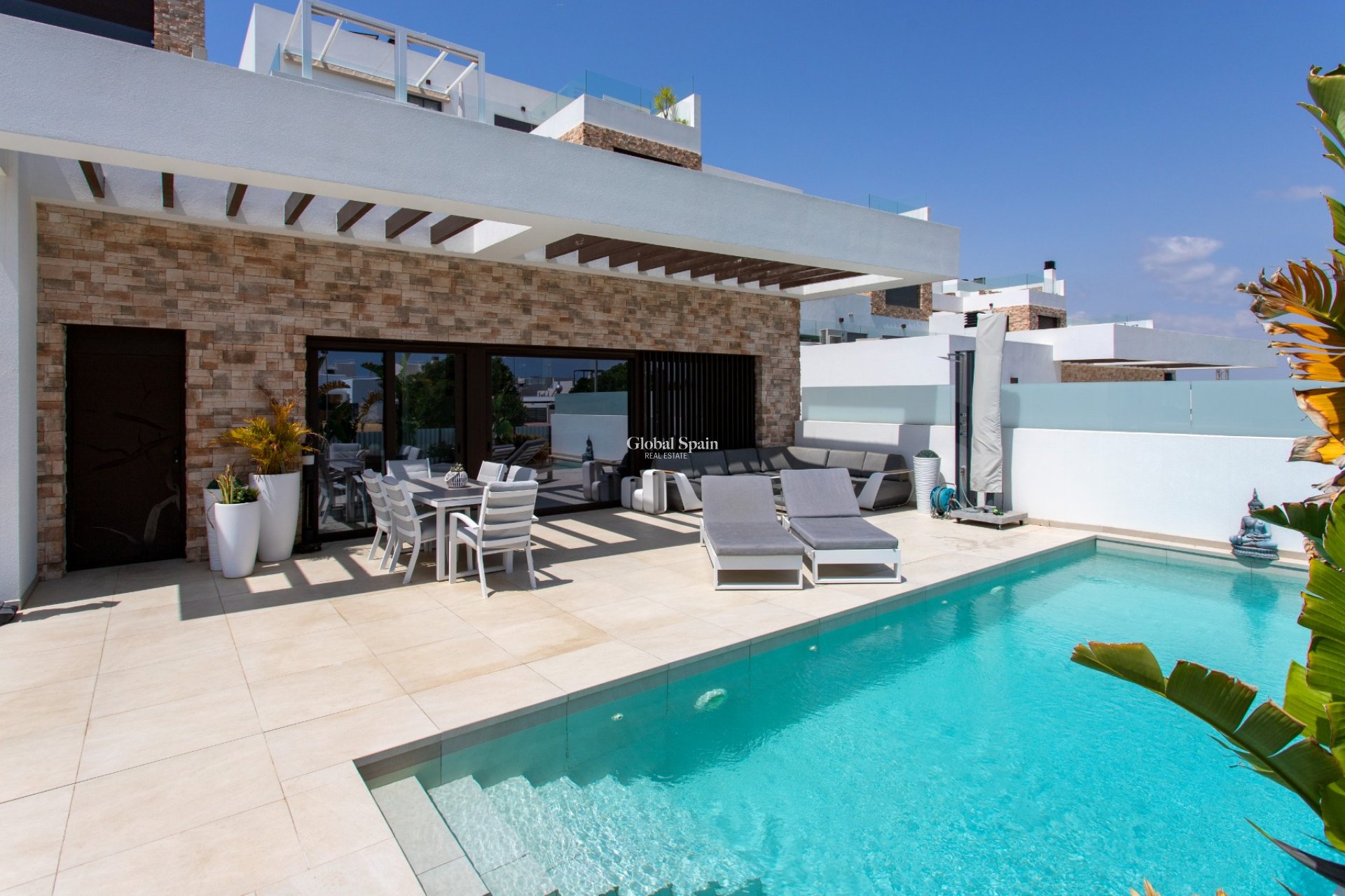 Resale - VILLA -
ROJALES - Rojales