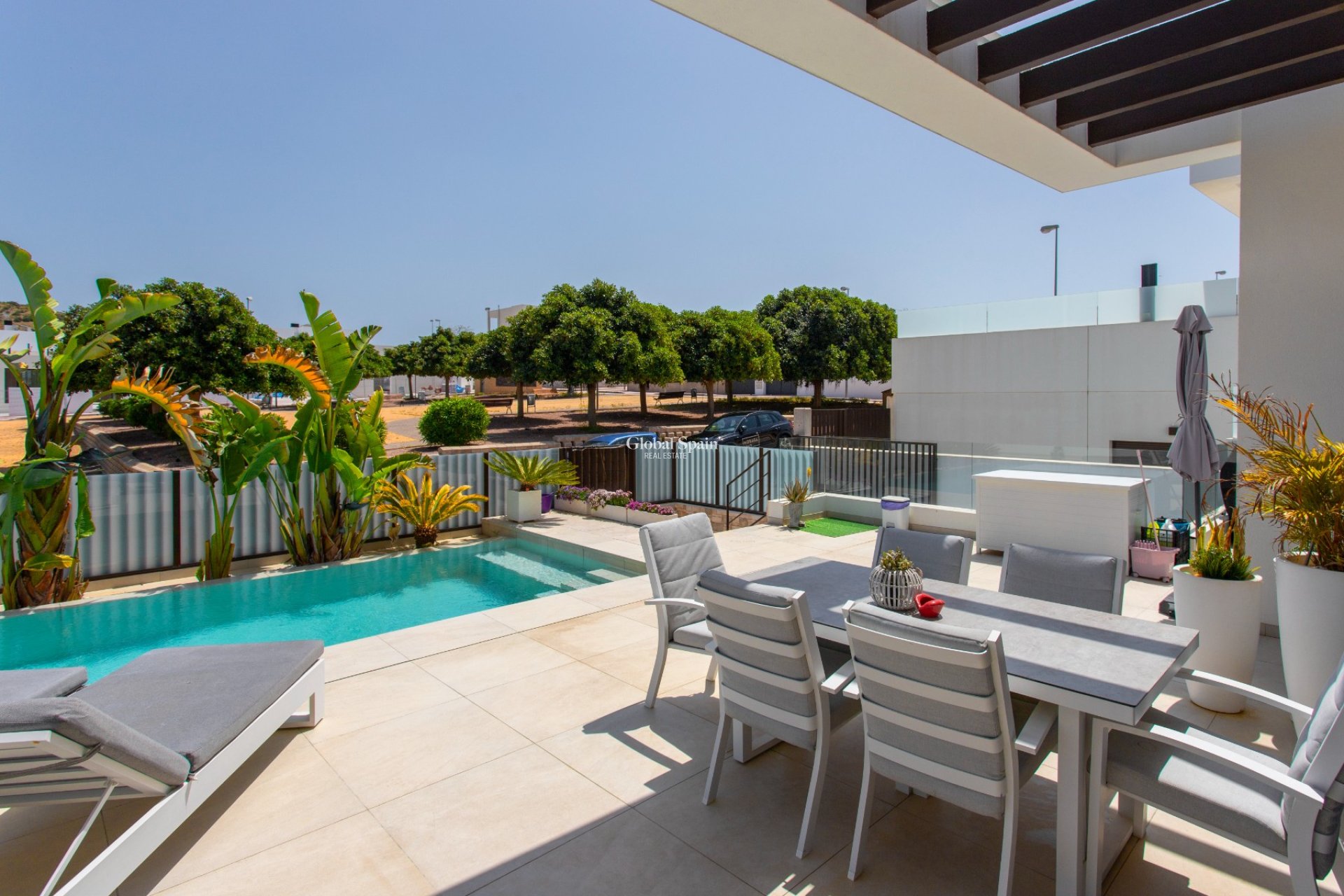 Resale - VILLA -
ROJALES - Rojales