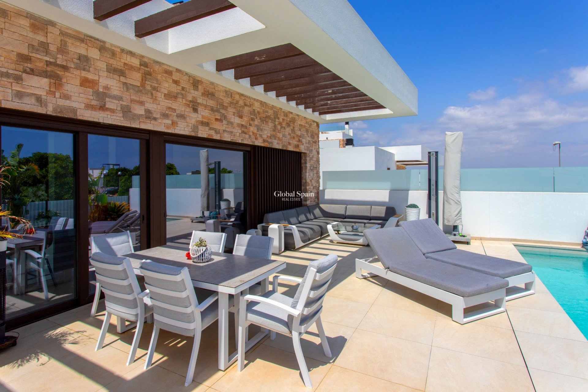 Resale - VILLA -
ROJALES - Rojales