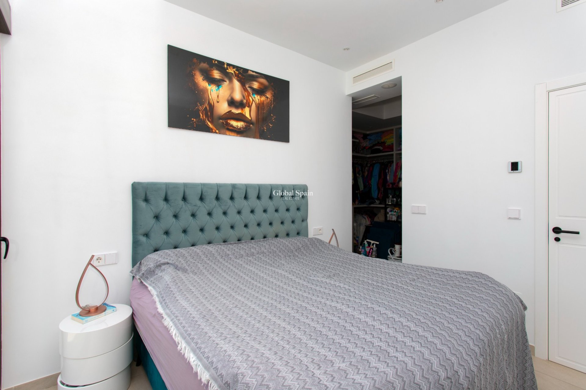 Resale - VILLA -
ROJALES - Rojales