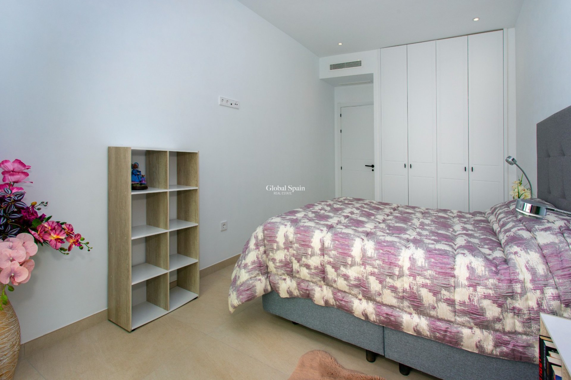 Resale - VILLA -
ROJALES - Rojales