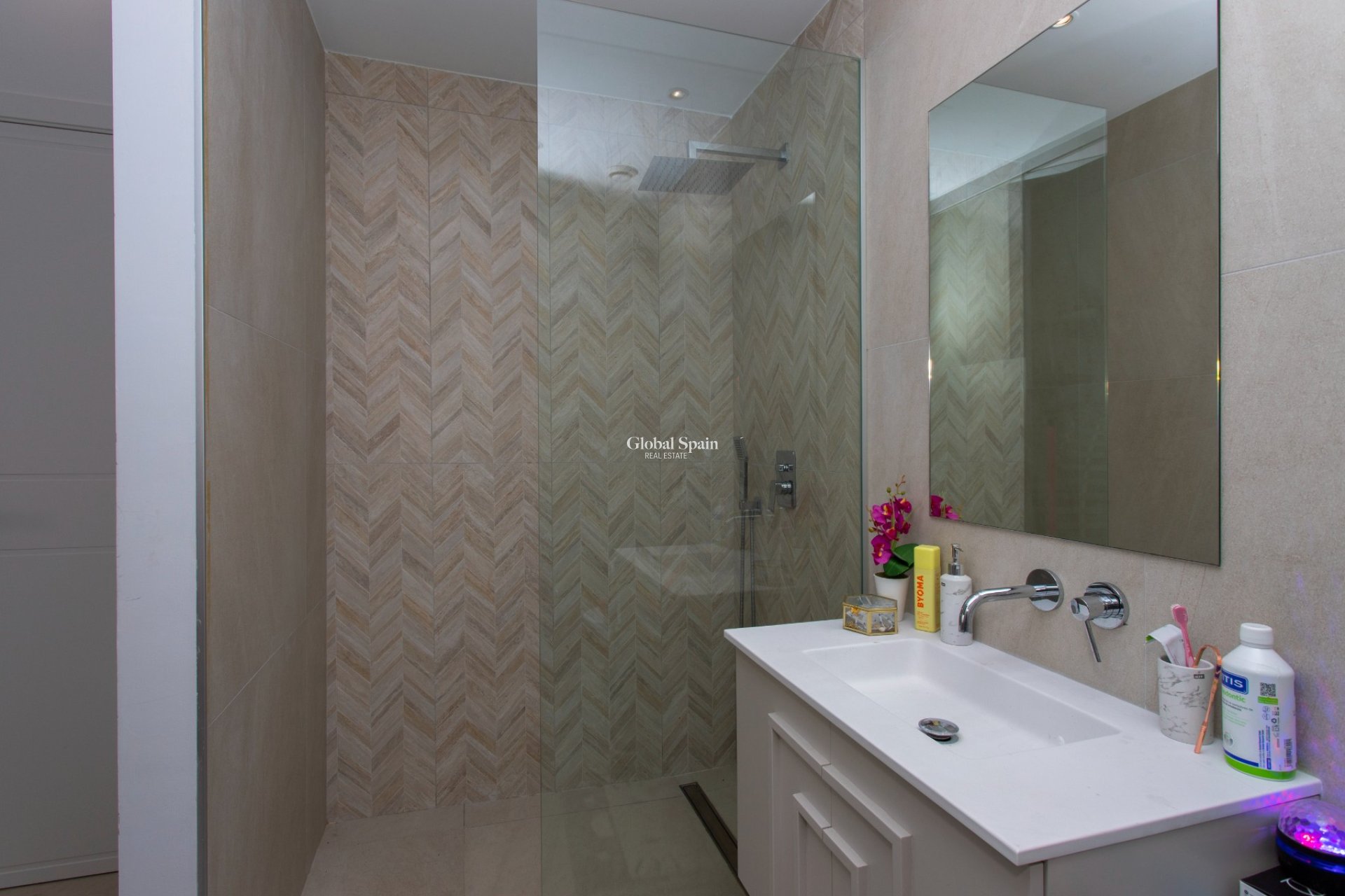 Resale - VILLA -
ROJALES - Rojales
