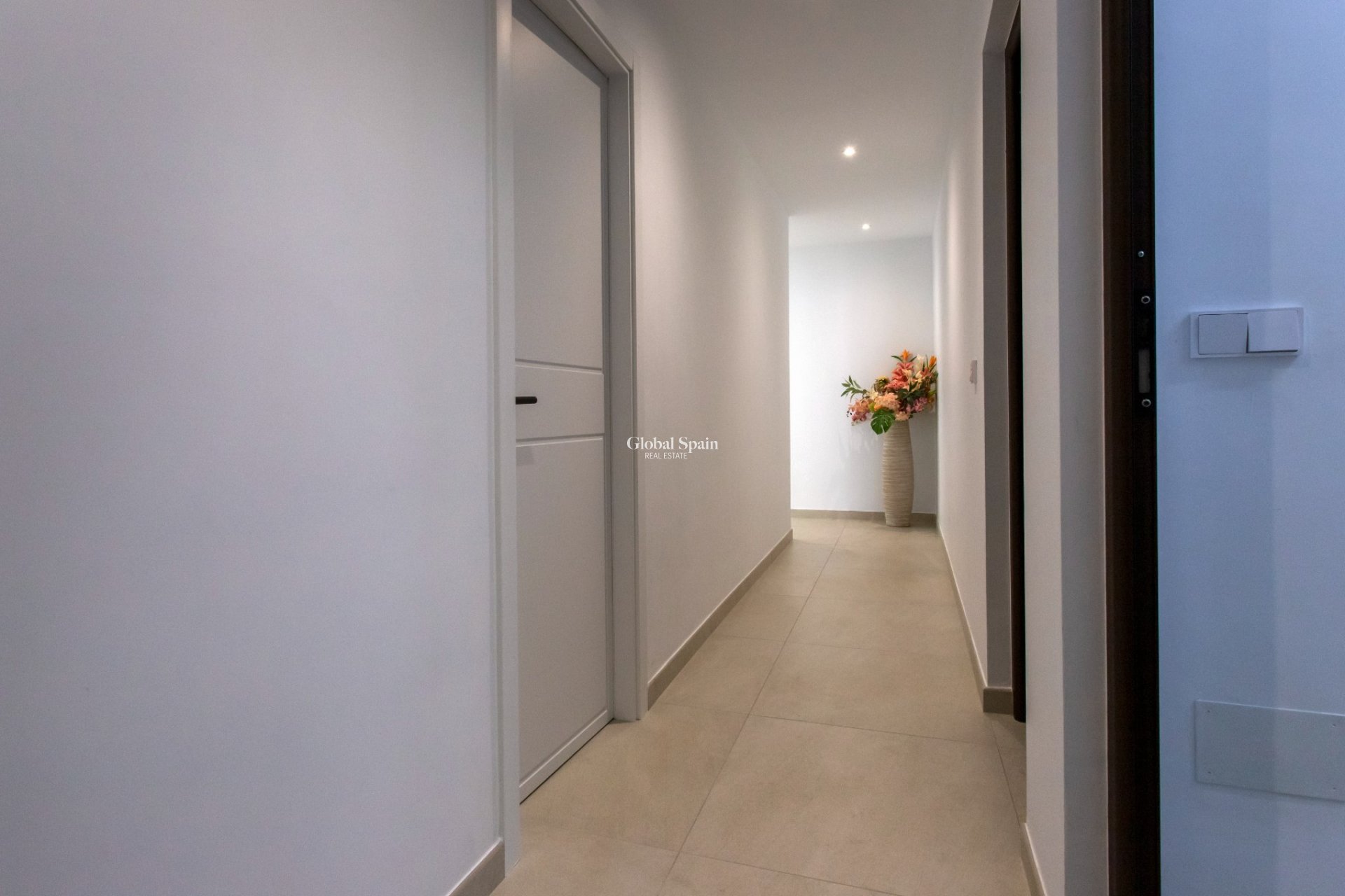 Resale - VILLA -
ROJALES - Rojales
