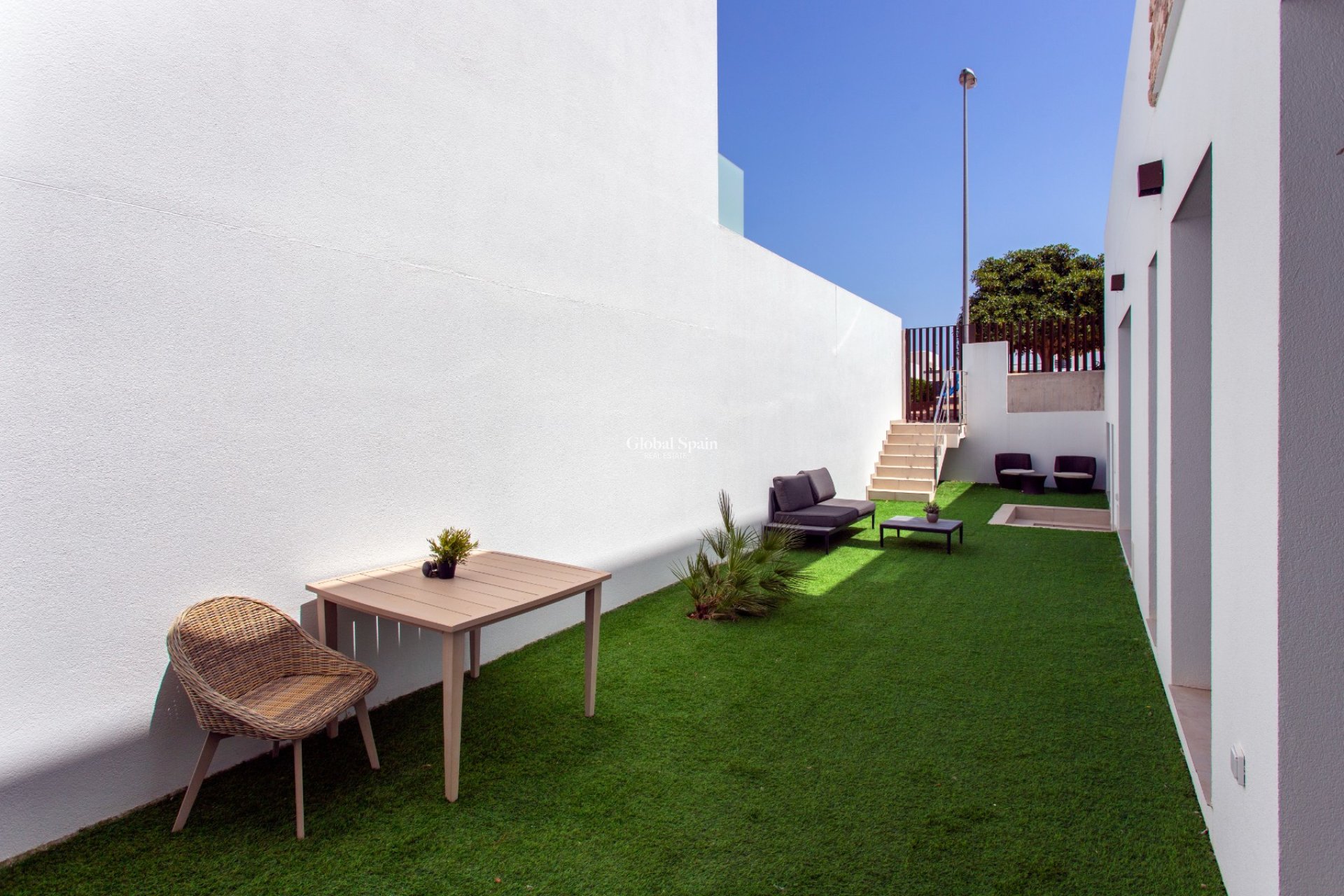 Resale - VILLA -
ROJALES - Rojales