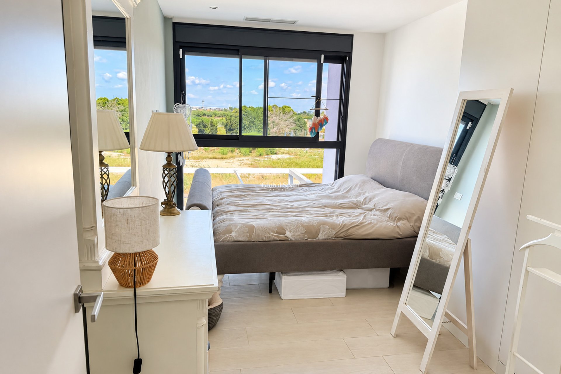 Resale - VILLA -
ROJALES - Rojales