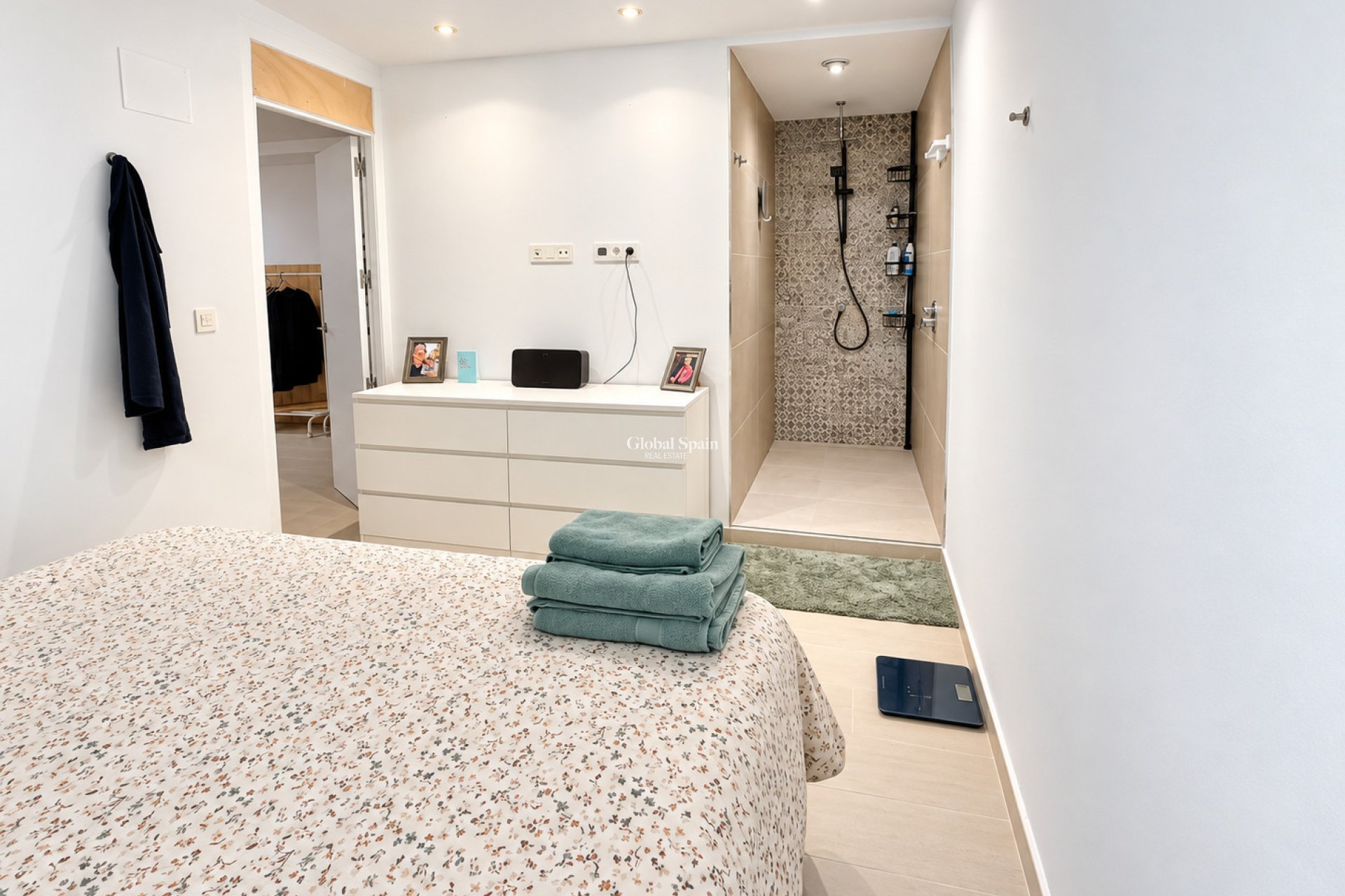 Resale - VILLA -
ROJALES - Rojales