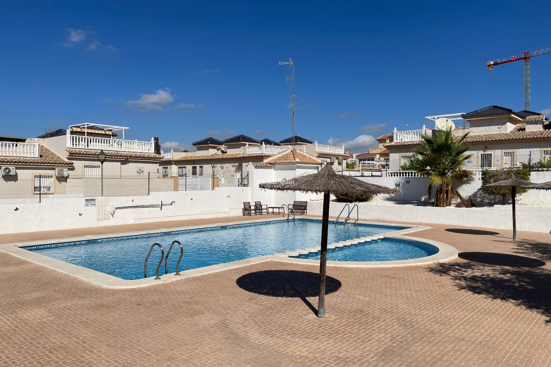 Resale - Villa -
ROJALES - Rojales