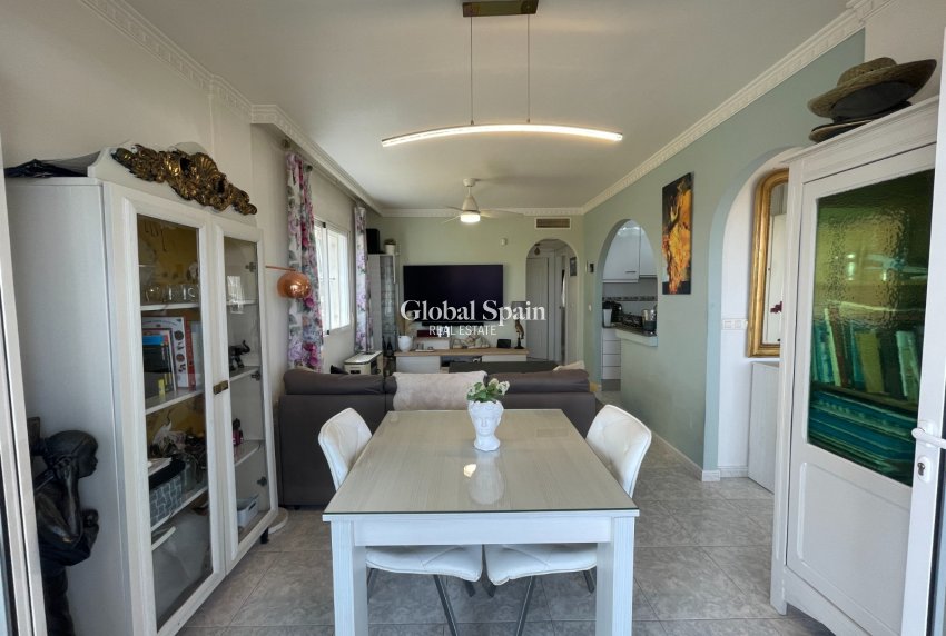 Resale - VILLA -
SAN FULGENCIO - Costa Blanca