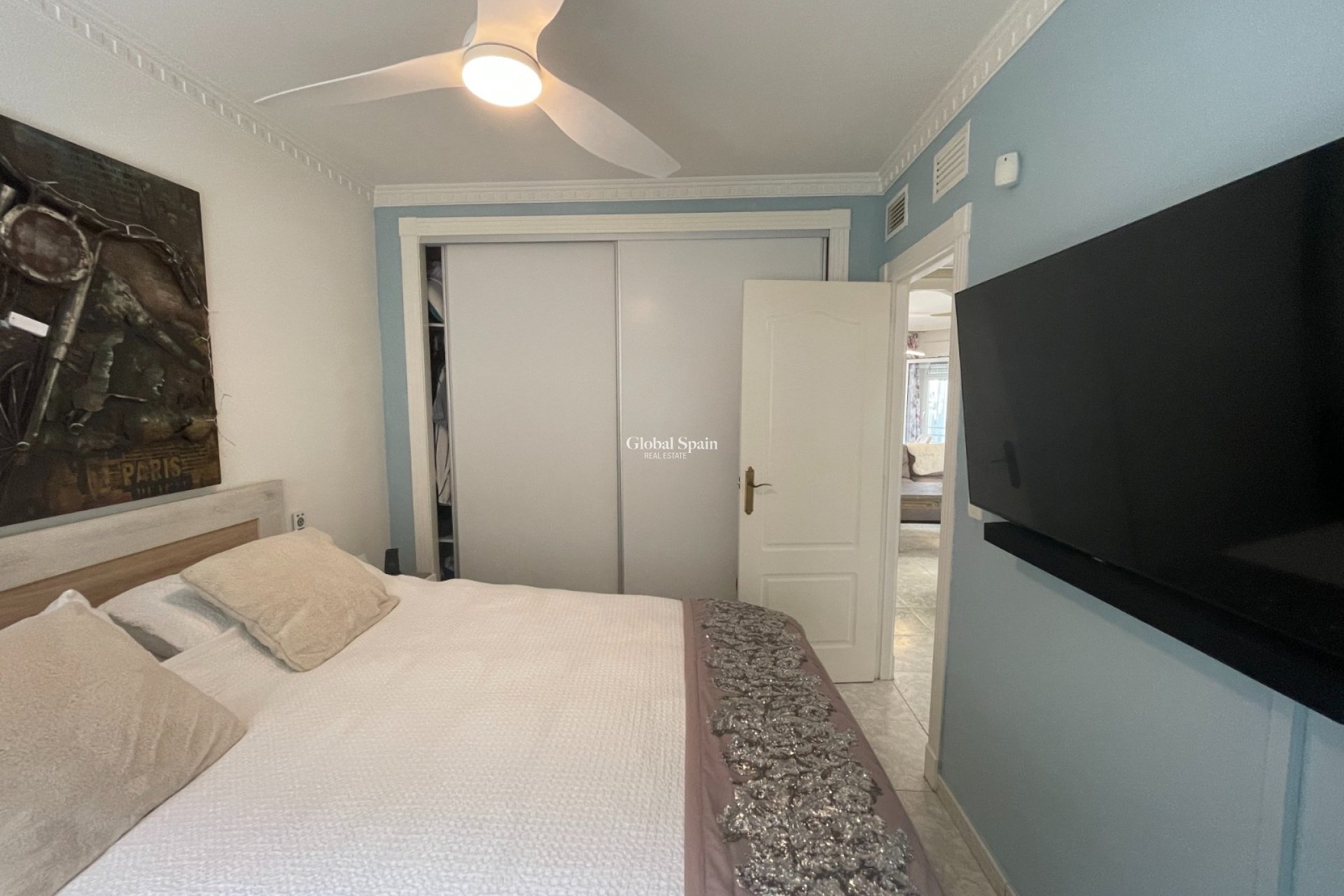 Resale - VILLA -
SAN FULGENCIO - Costa Blanca