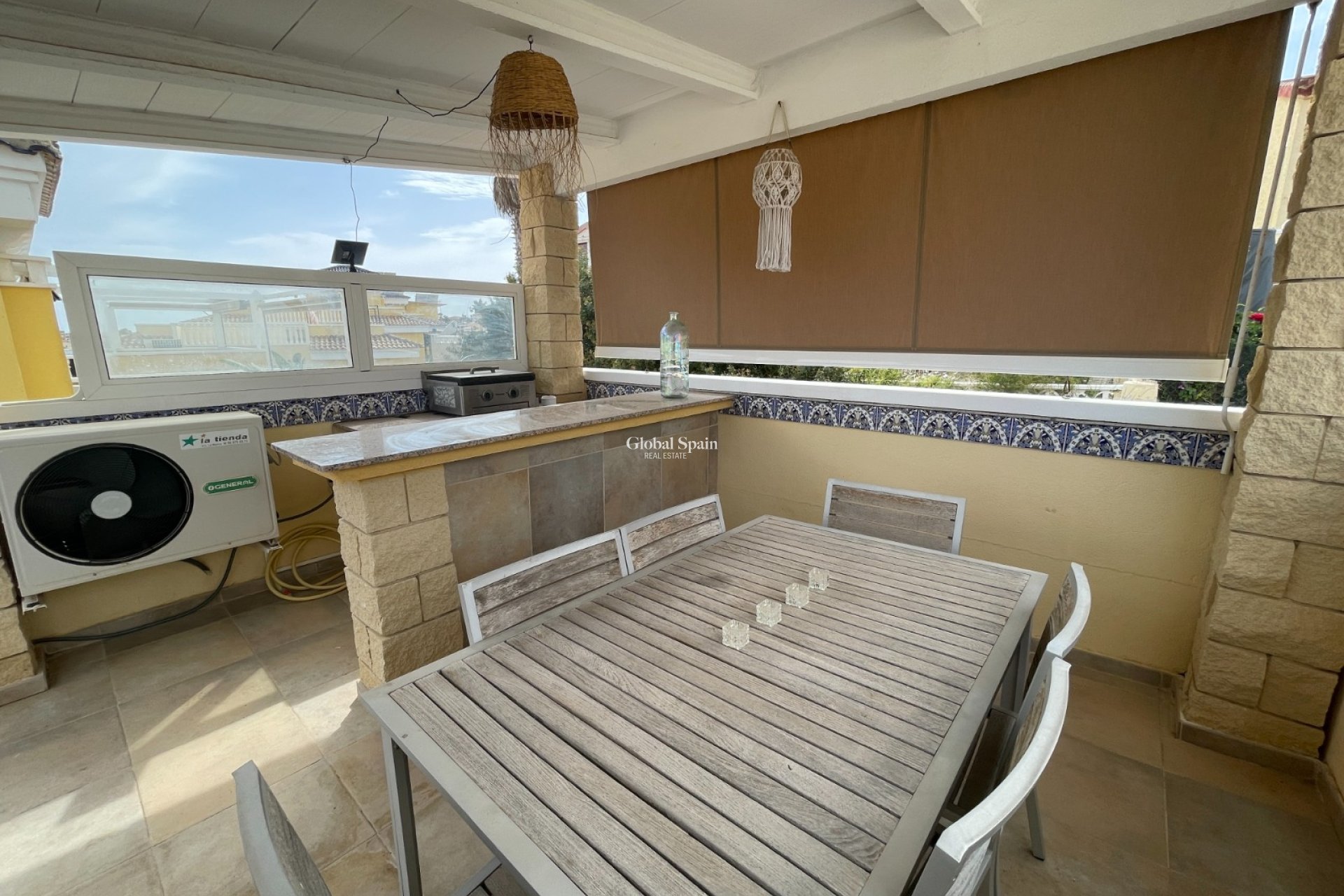 Resale - VILLA -
SAN FULGENCIO - Costa Blanca