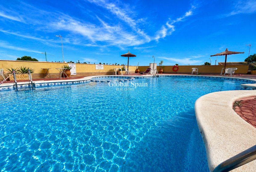 Resale - VILLA -
SAN FULGENCIO - Costa Blanca