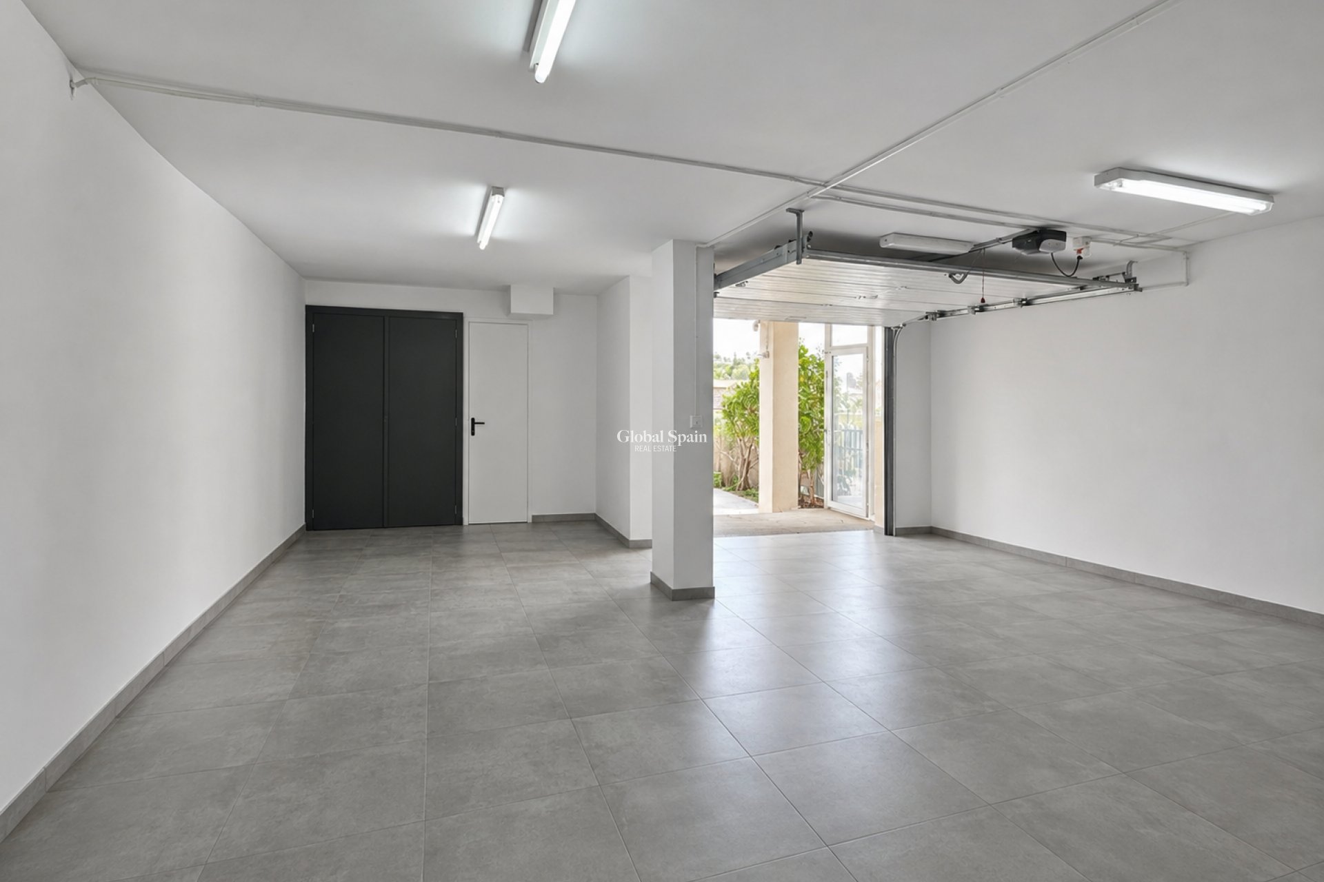Resale - VILLA -
SAN FULGENCIO - Costa Blanca