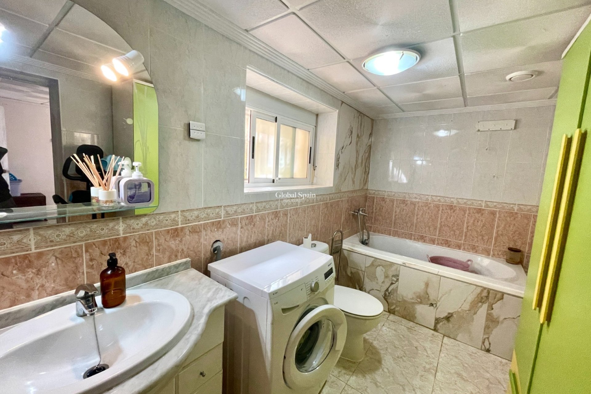 Resale - VILLA -
SAN FULGENCIO - Costa Blanca