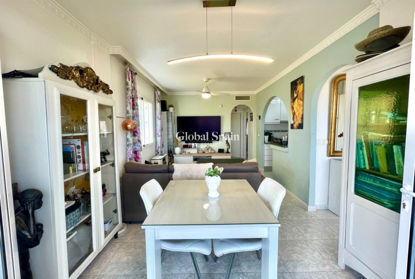 Resale - VILLA -
SAN FULGENCIO - Costa Blanca