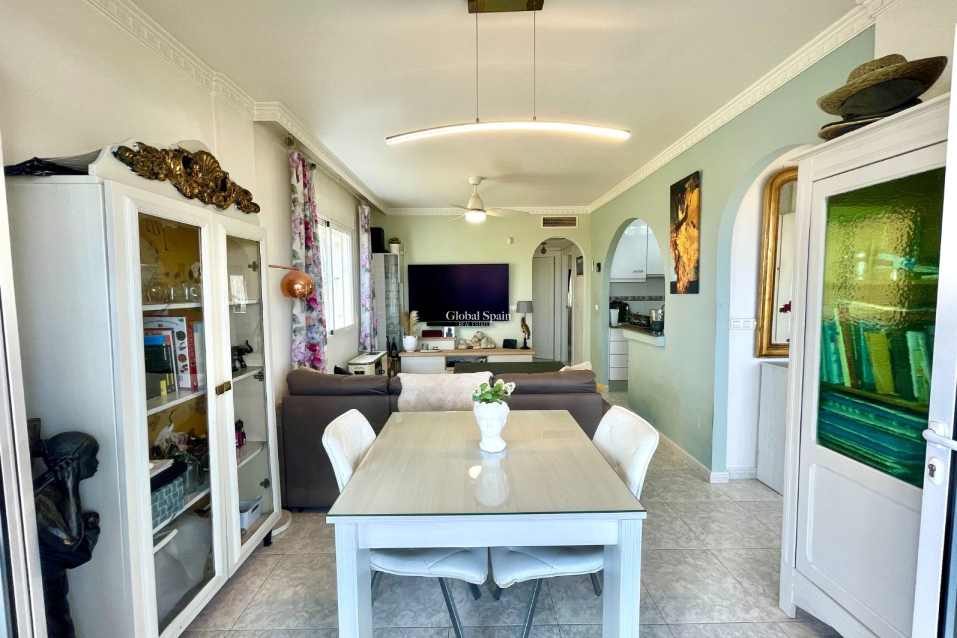 Resale - VILLA -
SAN FULGENCIO - Costa Blanca